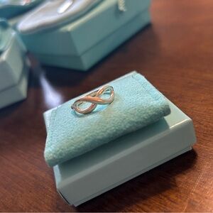 Sterling Silver Tiffany Infinity Ring, size 7